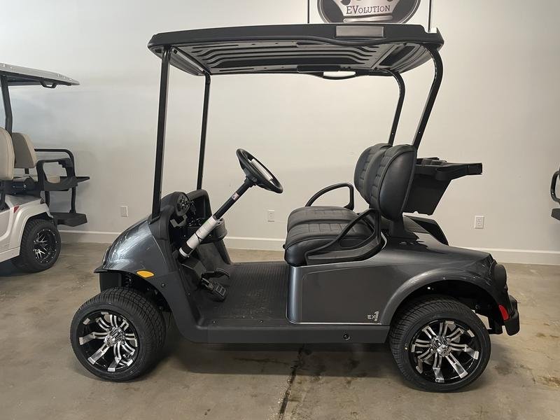 2023 E-Z-GO Freedom® RXV® EX1 Gas Metallic Charcoal 2023 E-Z-GO Freedom® RXV® EX1 Gas Metallic Charcoal