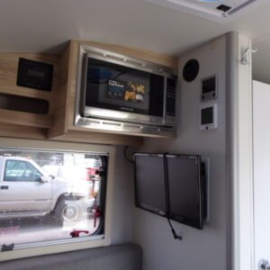 2025 nucamp t@b 320s (7677)