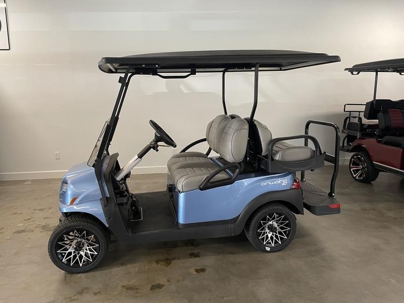 2023 Club Car® Onward® 4 Passenger HP 2023 Club Car® Onward® 4 Passenger HP
